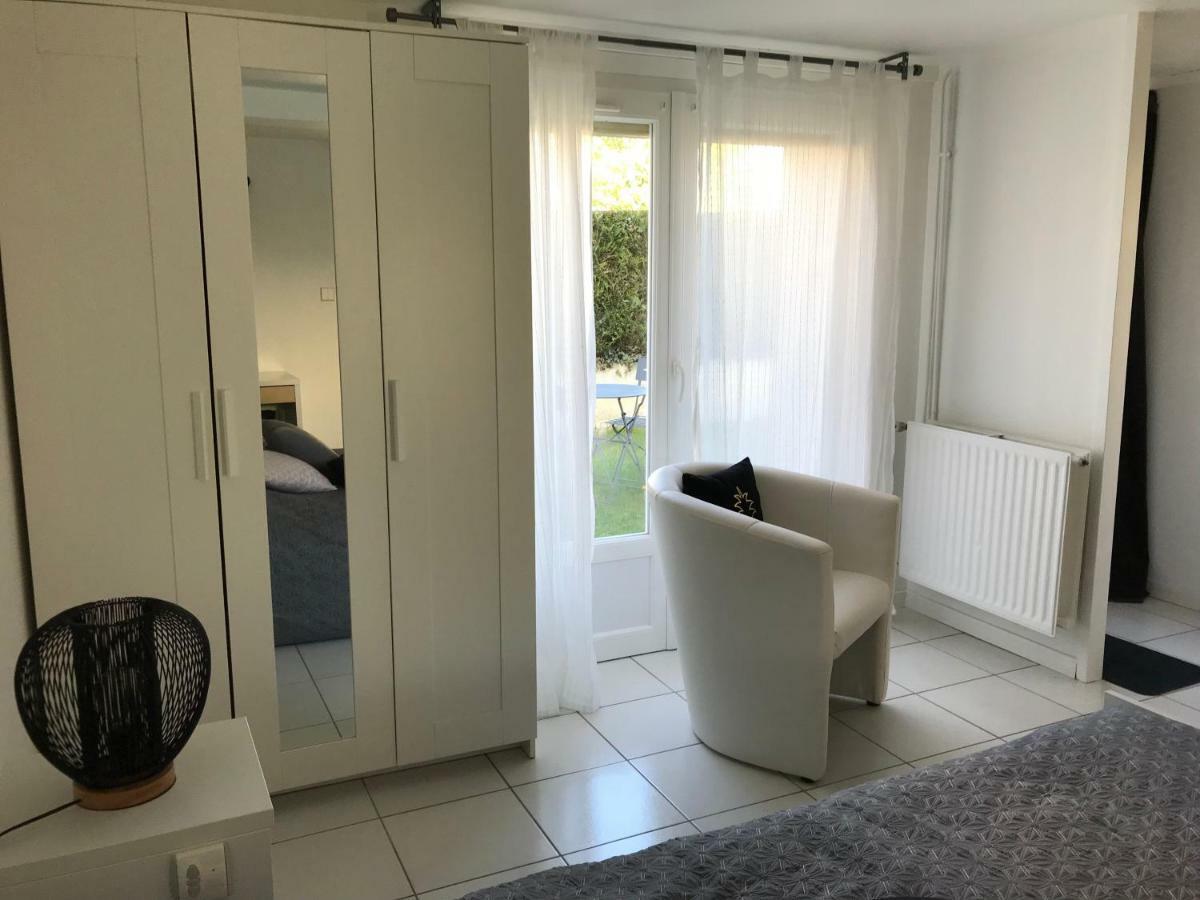Apartment 36 M² Breteniere Exterior photo